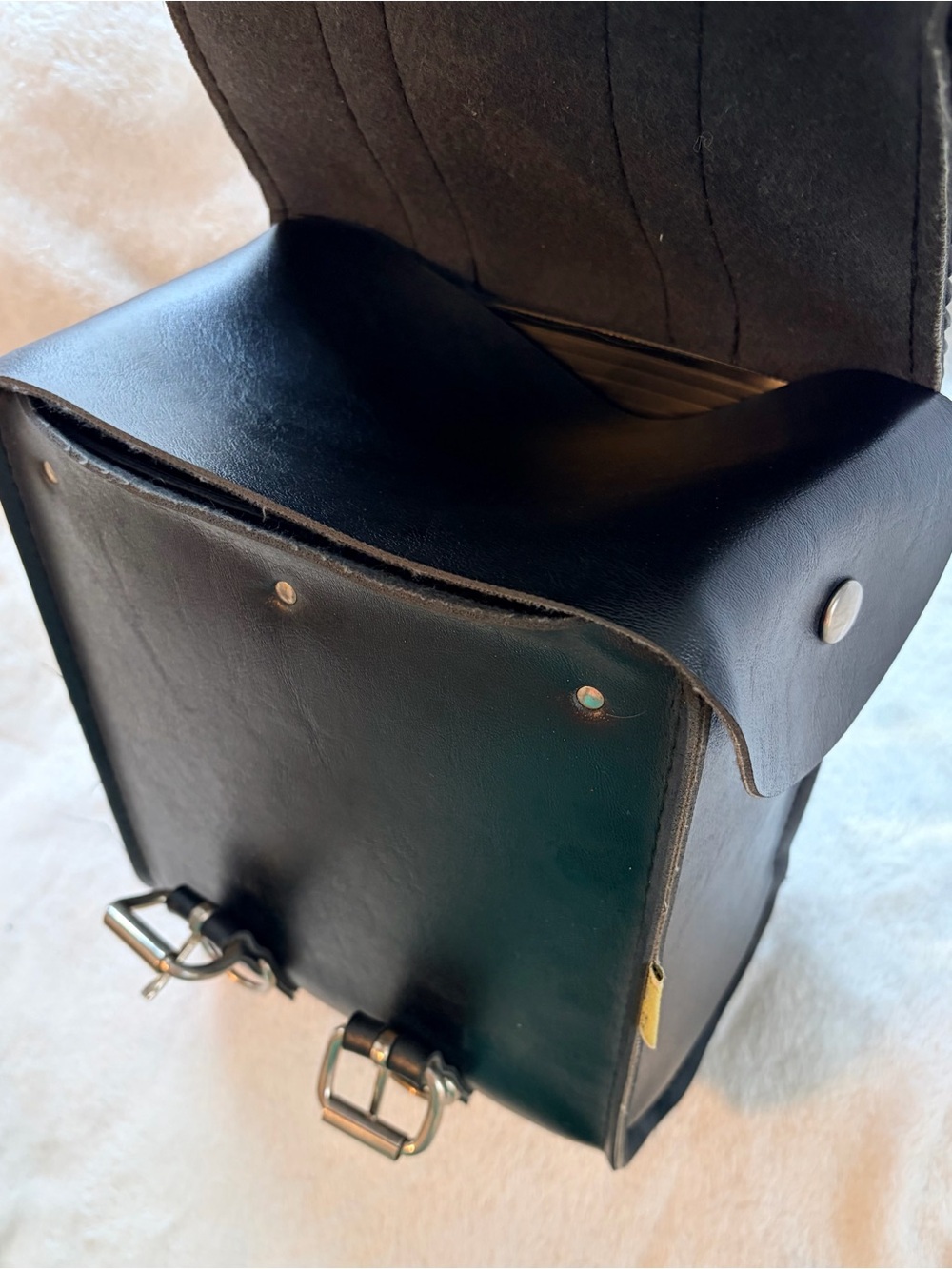 Willie & Max Braided Series Sissy Bar Leather Bag - Picture 7 of 10